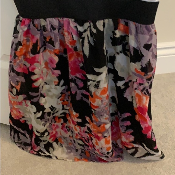 Cute summer mini dress - Picture 3 of 5